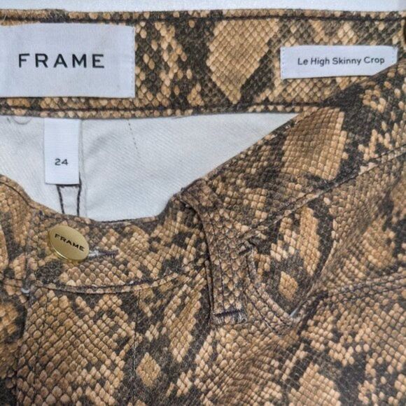 Frame | Le High Skinny Crop In Coated Python - Picture 5 of 9